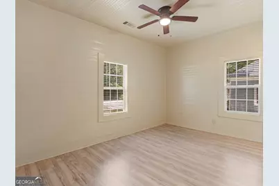 245 Atlanta Street, Barnesville, GA 30204 - Photo 11