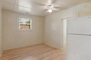 245 Atlanta St, Barnesville, GA 30204 - Photo 19