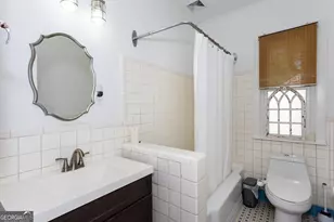 1996 Lyle Ave, College Park, GA 30337 - Photo 17