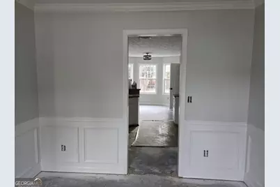 1090 Chapel Hill Drive SE, Lawrenceville, GA 30045 - Photo 9