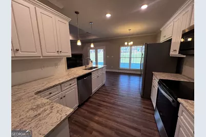 1045 Berkley Court, Thomson, GA 30824 - Photo 9