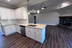 1045 Berkley Ct, Thomson, GA 30824 - Photo 11