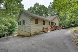 2087 Wood Lake Ln, Young Harris, GA 30582 - Photo 5