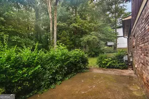 1517 Indian Forest Trail, Stone Mountain, GA 30083 - Photo 27