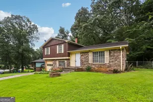 1517 Indian Forest Trail, Stone Mountain, GA 30083 - Photo 3