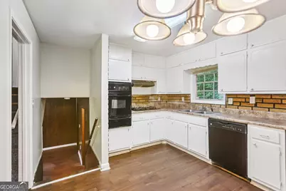 1517 Indian Forest Trail, Stone Mountain, GA 30083 - Photo 9