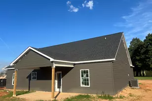 2633 Paoli St, Comer, GA 30629 - Photo 3