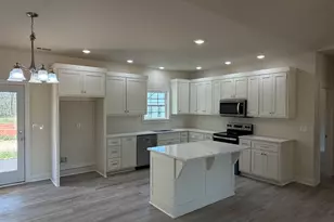 2633 Paoli St, Comer, GA 30629 - Photo 7