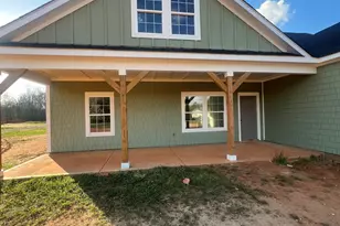 2665 Paoli St, Comer, GA 30629 - Photo 3