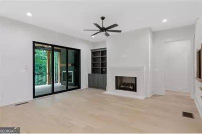 3846 Town Farms Drive, Peachtree Corners, GA 30092 - Photo 9