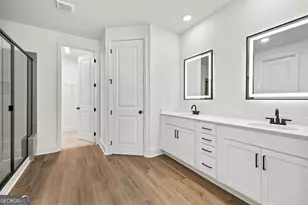 51 Thomaston St, Newnan, GA 30263 - Photo 21