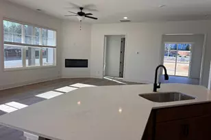 51 Thomaston St, Newnan, GA 30263 - Photo 21