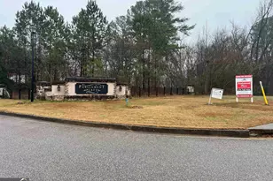 1017 Queens Bridge Way, Griffin, GA 30223 - Photo 1