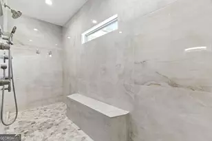 4421 Meadowwood Dr, Loganville, GA 30052 - Photo 15