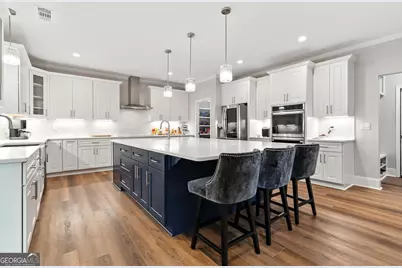 4421 Meadowwood Drive, Loganville, GA 30052 - Photo 7