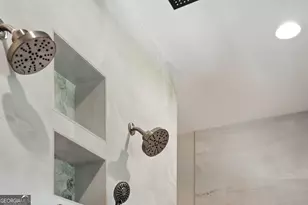 4421 Meadowwood Dr, Loganville, GA 30052 - Photo 29