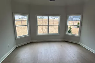 366 Lowbrooke Ct, Fairburn, GA 30213 - Photo 5