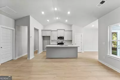 267 Lagrange Street, Grantville, GA 30220 - Photo 9