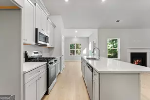 267 Lagrange St, Grantville, GA 30220 - Photo 11