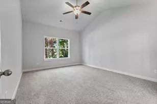 267 Lagrange St, Grantville, GA 30220 - Photo 17