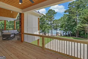 672 Tugaloo Heights Circle, Lavonia, GA 30553 - Photo 35