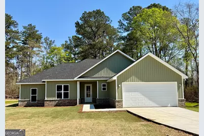 711 Flanders Court, Dublin, GA 31021 - Photo 1