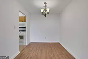 300 Johnson Ferry Road NE, Sandy Springs, GA 30328 - Photo 11