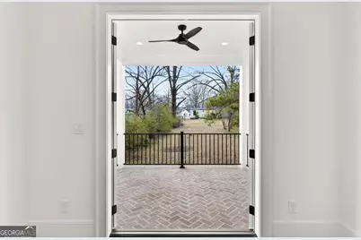 27 Coweta Street, Senoia, GA 30276 - Photo 9