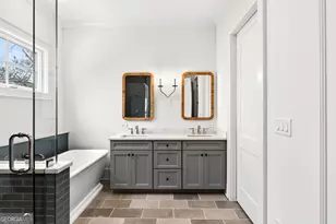 27 Coweta St, Senoia, GA 30276 - Photo 21