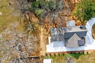 27 Coweta St, Senoia, GA 30276 - Photo 39