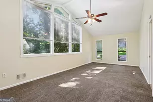 5802 Simone Dr, Stone Mountain, GA 30087 - Photo 33