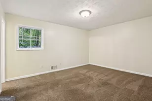 5802 Simone Dr, Stone Mountain, GA 30087 - Photo 23