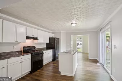 3260 Russell Street, Hapeville, GA 30354 - Photo 5