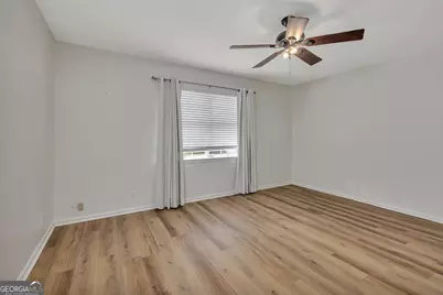 210 Glen Meadows Circle, Brunswick, GA 31523 - Photo 15