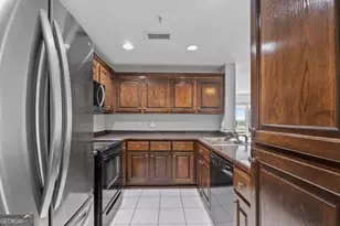 3475 Oak Valley Rd NE, Atlanta, GA 30326 - Photo 25