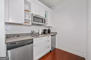 3475 Oak Valley Rd NE, Atlanta, GA 30326 - Photo 49