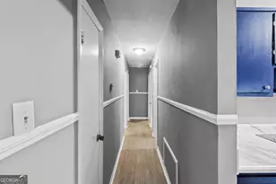 200 Sunrise Cir, Riverdale, GA 30274 - Photo 11