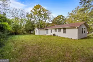 200 Sunrise Cir, Riverdale, GA 30274 - Photo 19