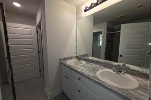 1067 Jeannine Ln, Winder, GA 30680 - Photo 11