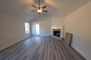 13 Vesta Ct, Winder, GA 30680 - Photo 3