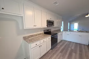 13 Vesta Ct, Winder, GA 30680 - Photo 9