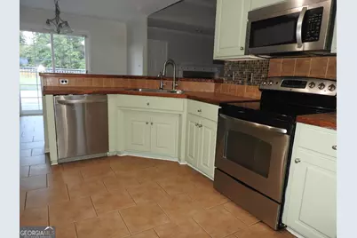 2943 Findley Chase, Valdosta, GA 31605 - Photo 3