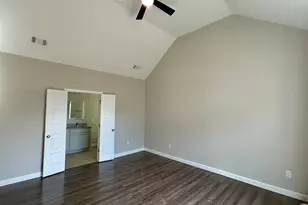 410 A N Caswell St, Glennville, GA 30427 - Photo 9