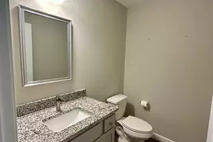 410 A N Caswell St, Glennville, GA 30427 - Photo 15