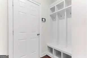 304 Airview Dr, Warner Robins, GA 31093 - Photo 29