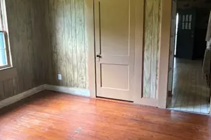 209 Georgia Ave, Winder, GA 30680 - Photo 5