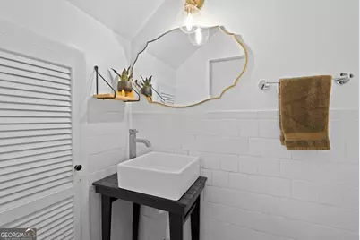 303 W 39th Street, Savannah, GA 31401 - Photo 27