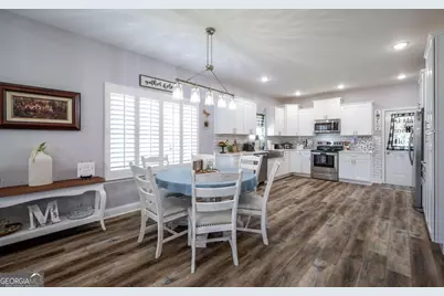 421 Coahulla Creek Drive, Dalton, GA 30721 - Photo 7