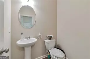 566 Jody Pl, Lilburn, GA 30047 - Photo 7