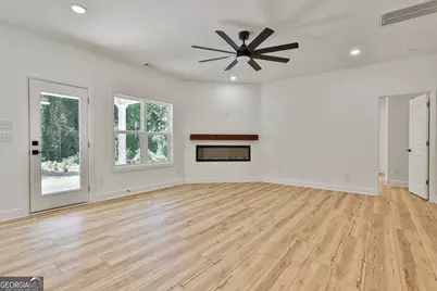 404 W Boyd Road, Hogansville, GA 30230 - Photo 11